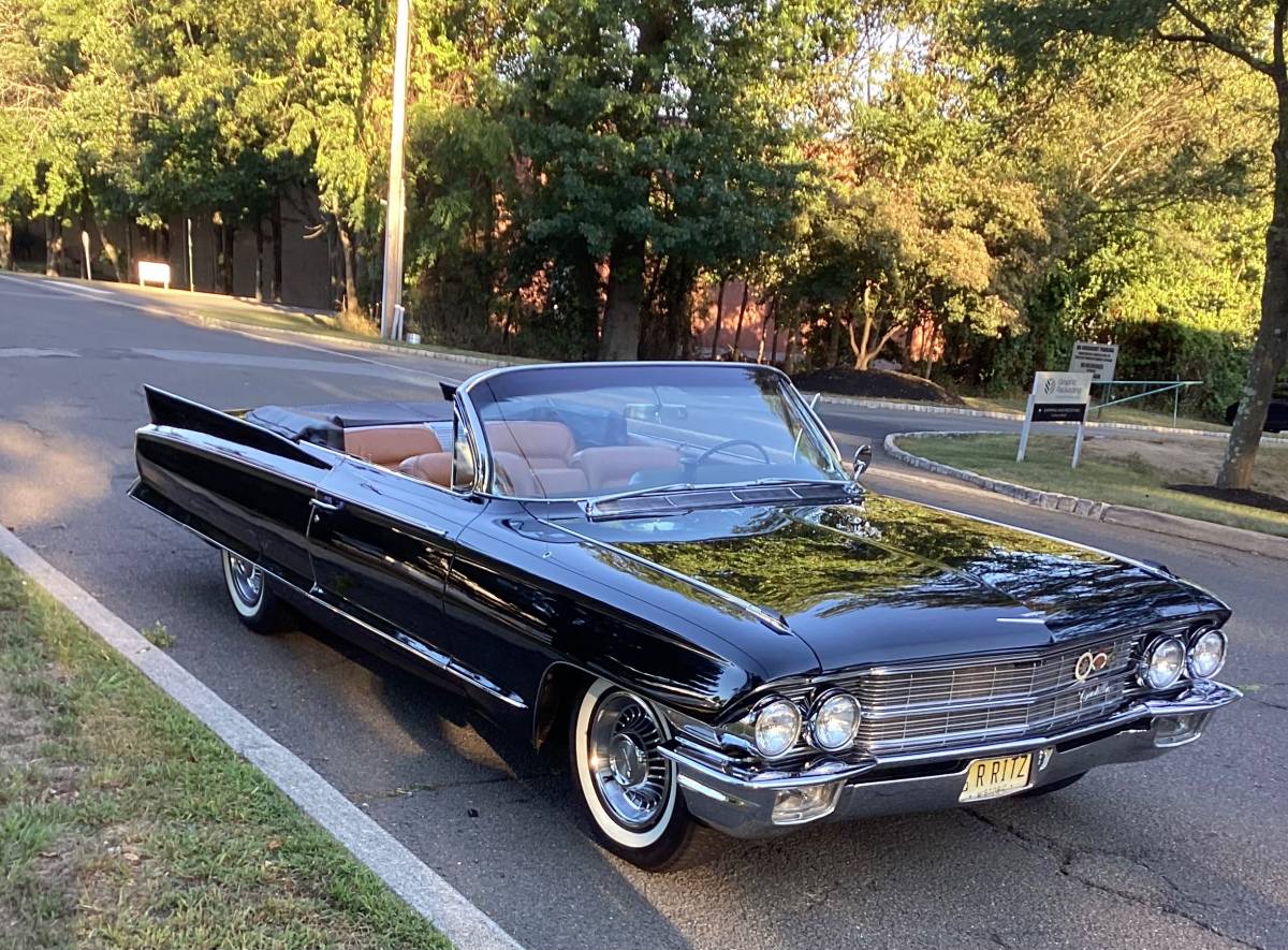 Cadillac-eldorado-biarritz-1962-black-22