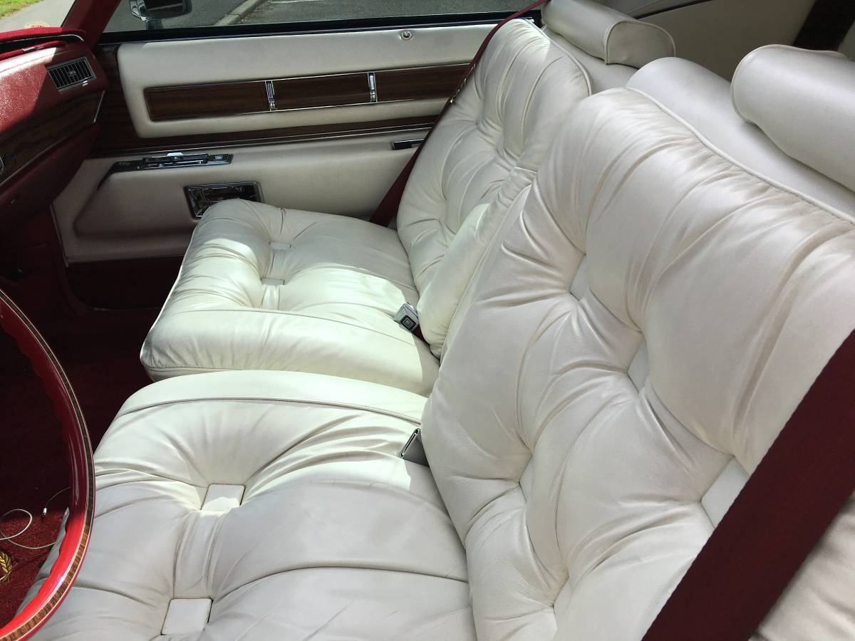 Cadillac-eldorado-biarritz-1978-white-5