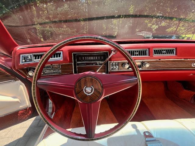 Cadillac-eldorado-convertible-1976-14