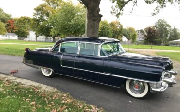 Cadillac-fleetwood-1955-blue-1