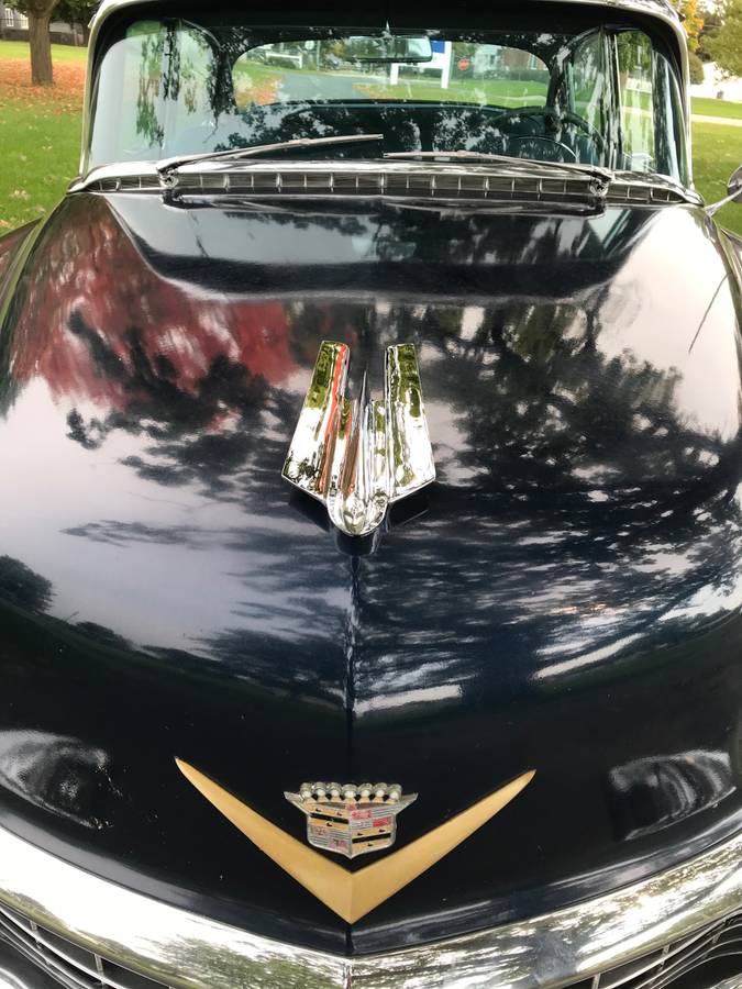 Cadillac-fleetwood-1955-blue-5