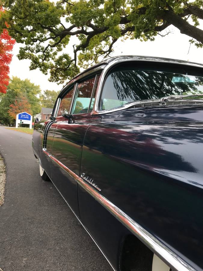 Cadillac-fleetwood-1955-blue-6