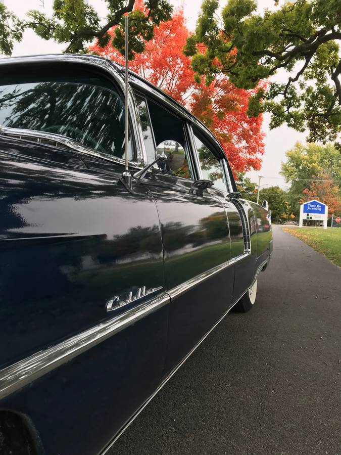 Cadillac-fleetwood-1955-blue-7