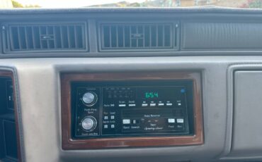 Cadillac-fleetwood-1989-brown-8