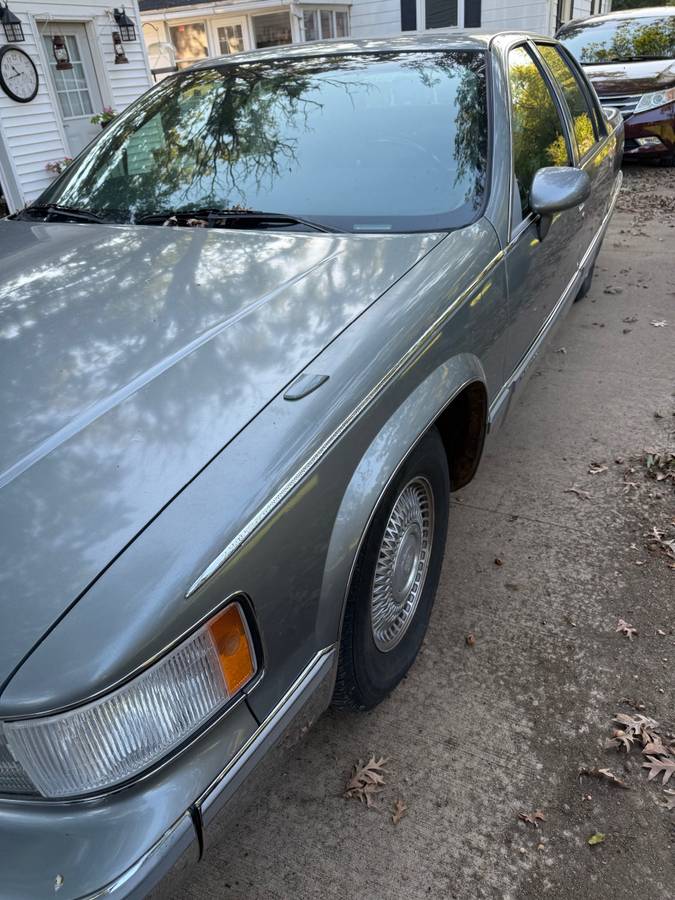 Cadillac-fleetwood-1994-silver-4