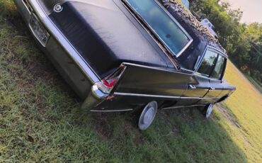 Cadillac-fleetwood-brougham-1969-black-8