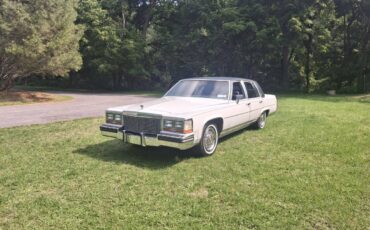 Cadillac-fleetwood-brougham-1988-grey-3