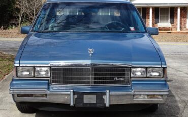 Cadillac-fleetwood-coupe-1986-blue-14