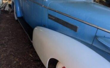 Cadillac-sedan-deville-1939-9