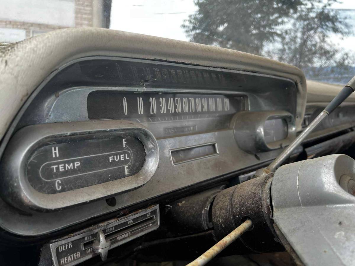 Cadillac-sedan-deville-1958-10