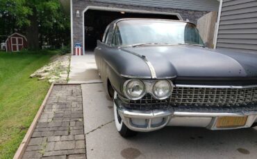 Cadillac-sedan-deville-1960-black-6