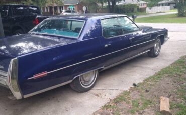 Cadillac-sedan-deville-1972-3