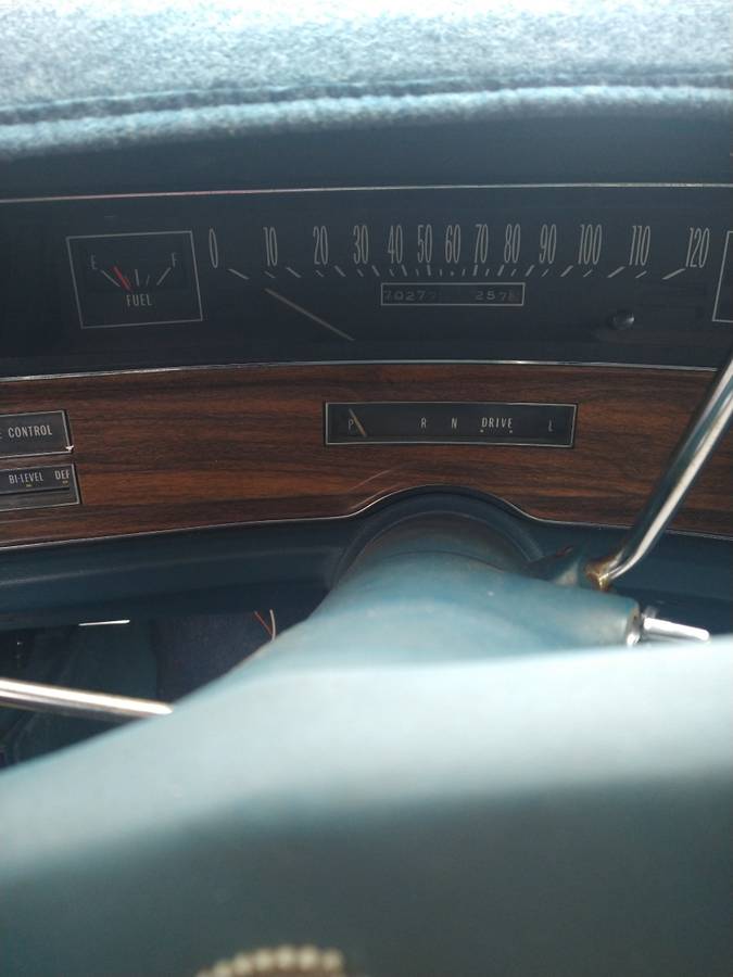 Cadillac-sedan-deville-1972-6