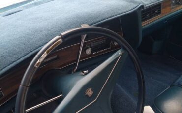 Cadillac-sedan-deville-1972-7