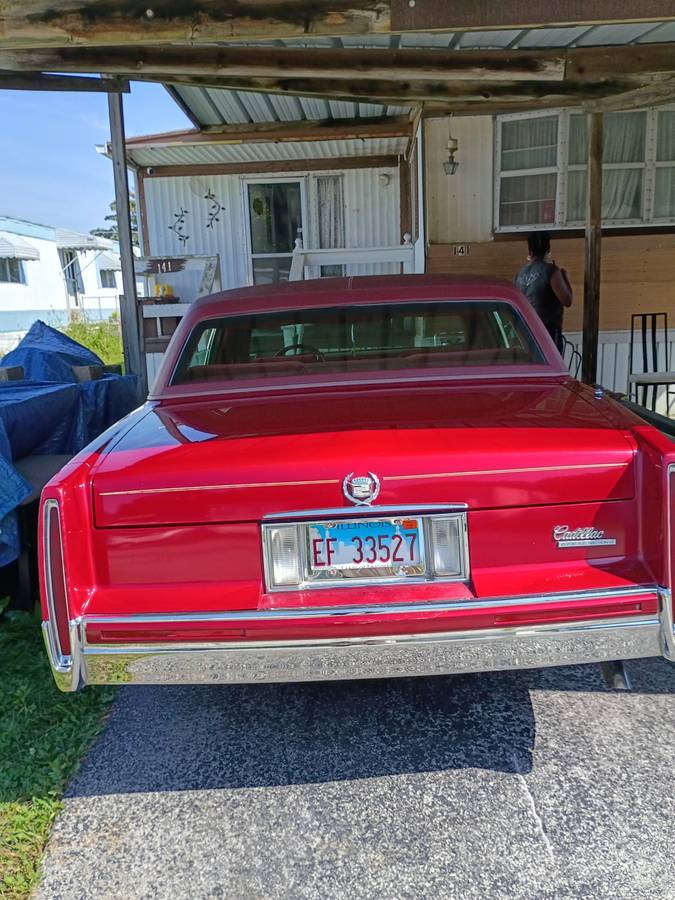 Cadillac-sedan-deville-1992-red-4