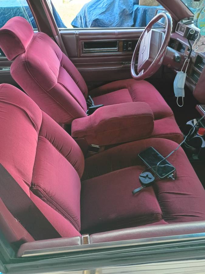 Cadillac-sedan-deville-1992-red-9