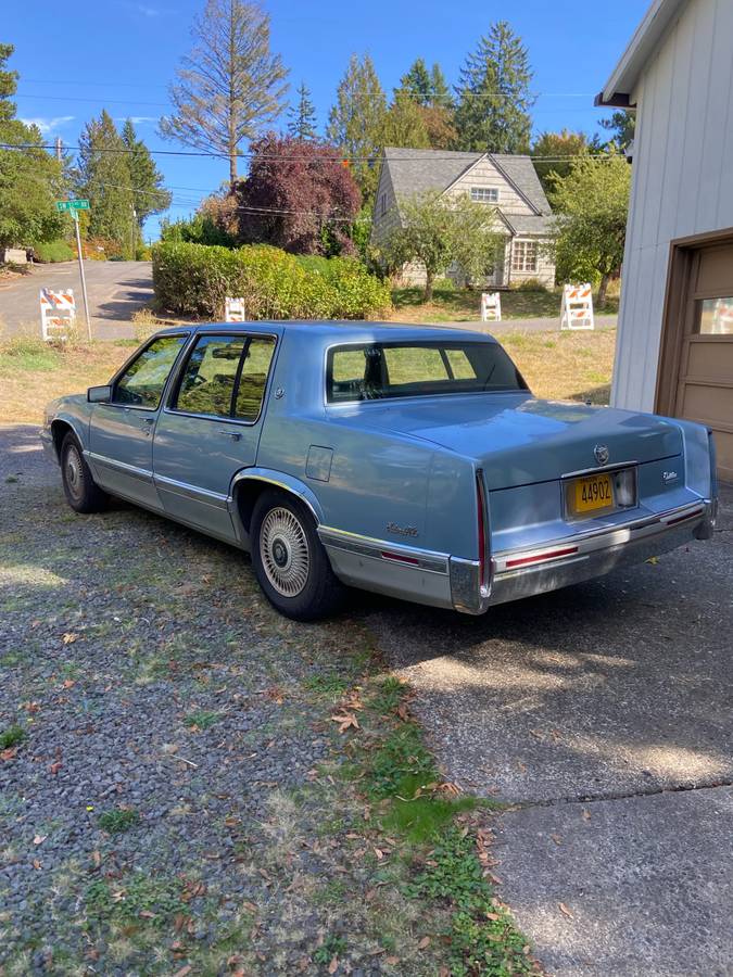 Cadillac-sedan-deville-1993-blue-2