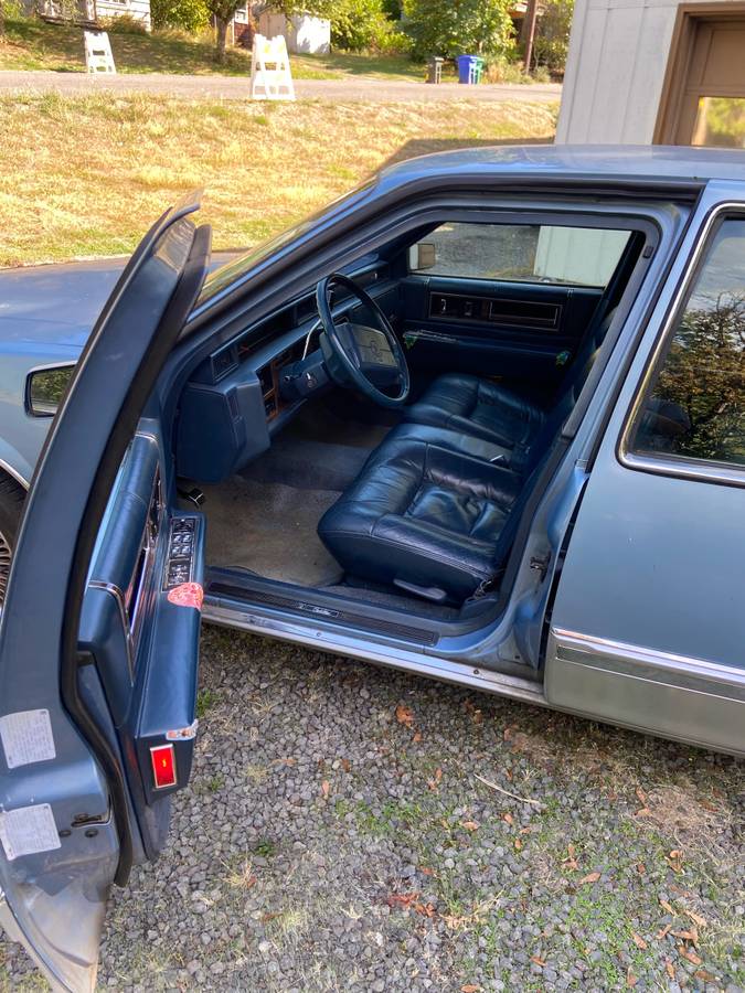 Cadillac-sedan-deville-1993-blue-3