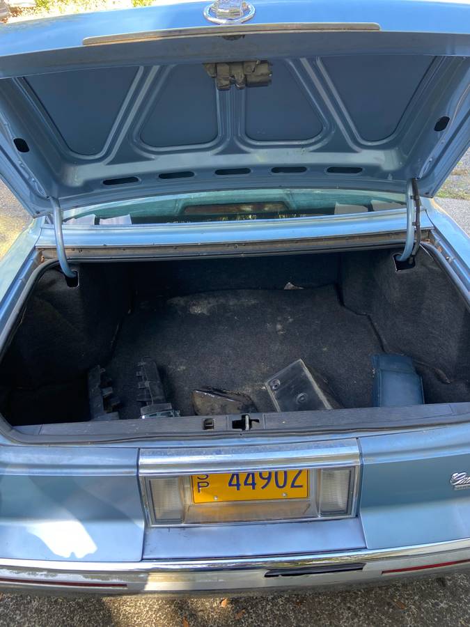 Cadillac-sedan-deville-1993-blue-6