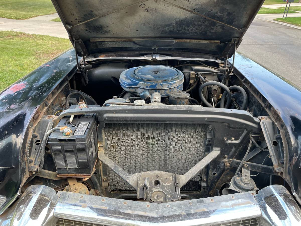 Cadillac-series-61-1957-black-8