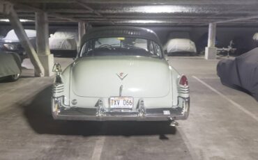 Cadillac-series-62-1948-grey-3