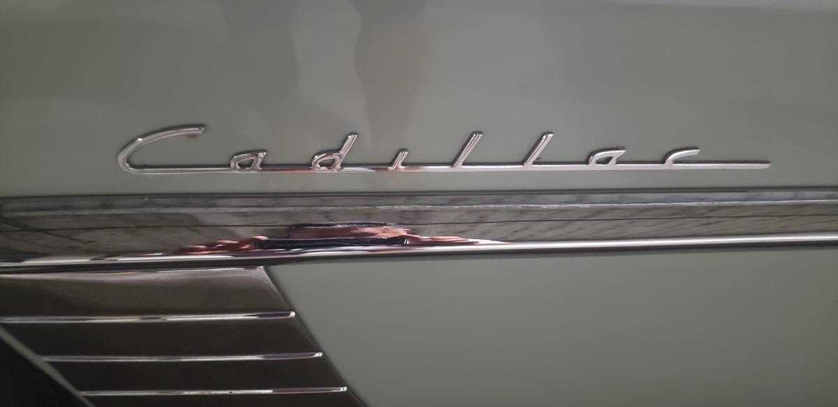 Cadillac-series-62-1948-grey-8