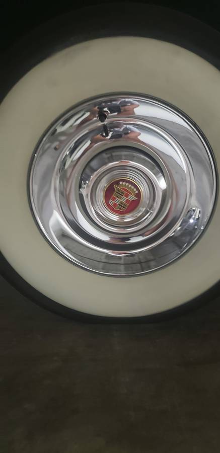 Cadillac-series-62-1948-grey-9