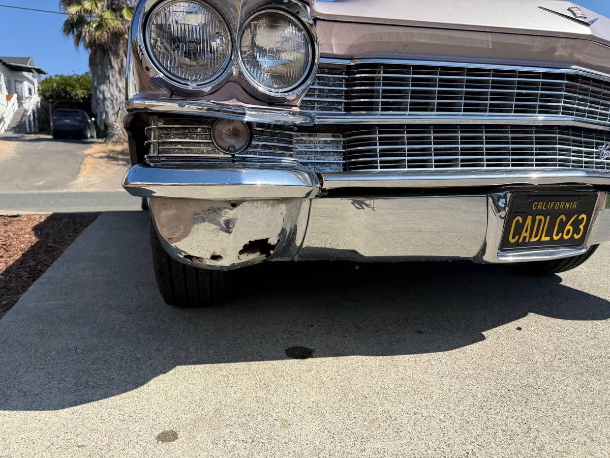 Cadillac-series-62-1963-custom-10