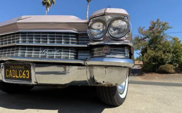 Cadillac-series-62-1963-custom-11