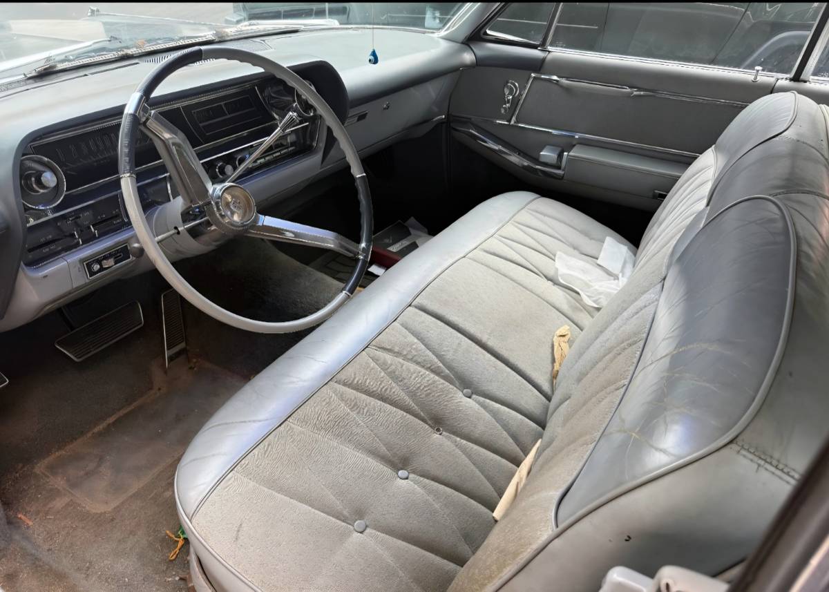 Cadillac-series-62-1964-3