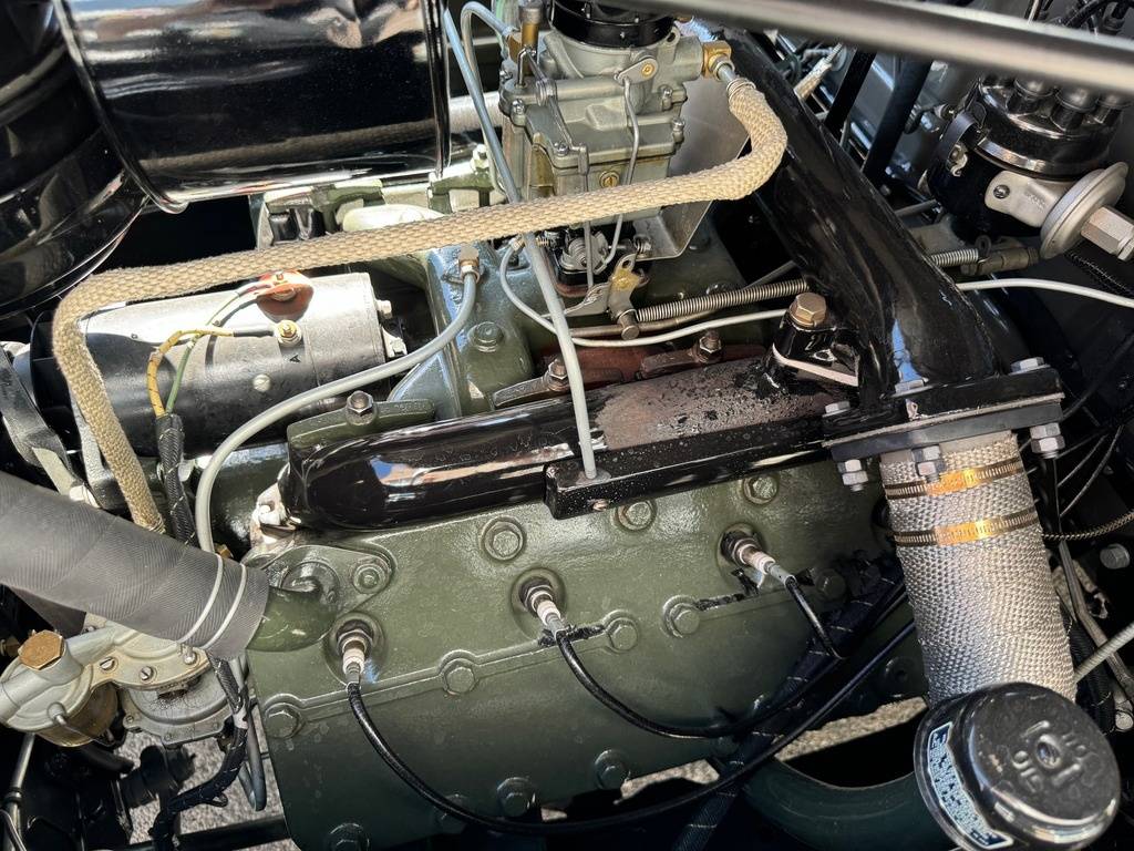 Cadillac-series-75-convertible-1938-grey-22