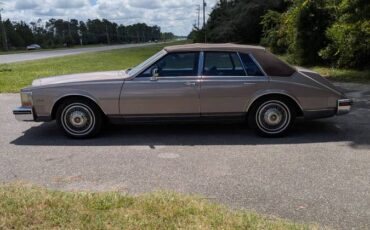 Cadillac-seville-elegante-1984-brown-1