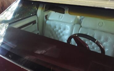 Cadillac-seville-roaster-1984-red-1