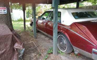 Cadillac-seville-roaster-1984-red-11