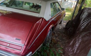 Cadillac-seville-roaster-1984-red-3