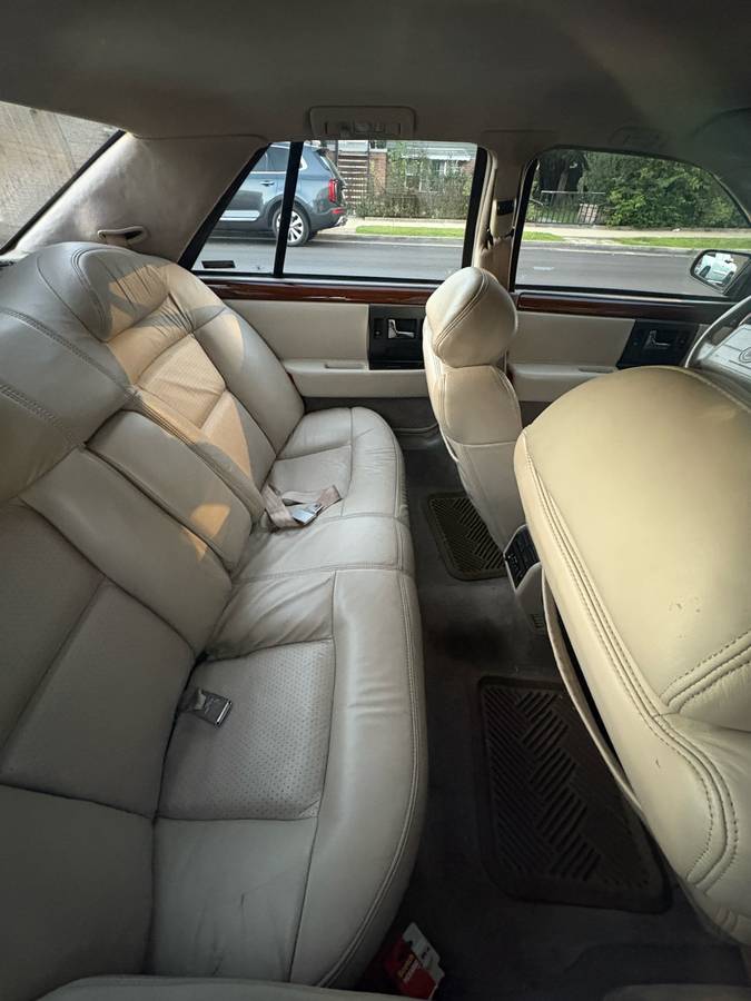 Cadillac-seville-sts-1992-4