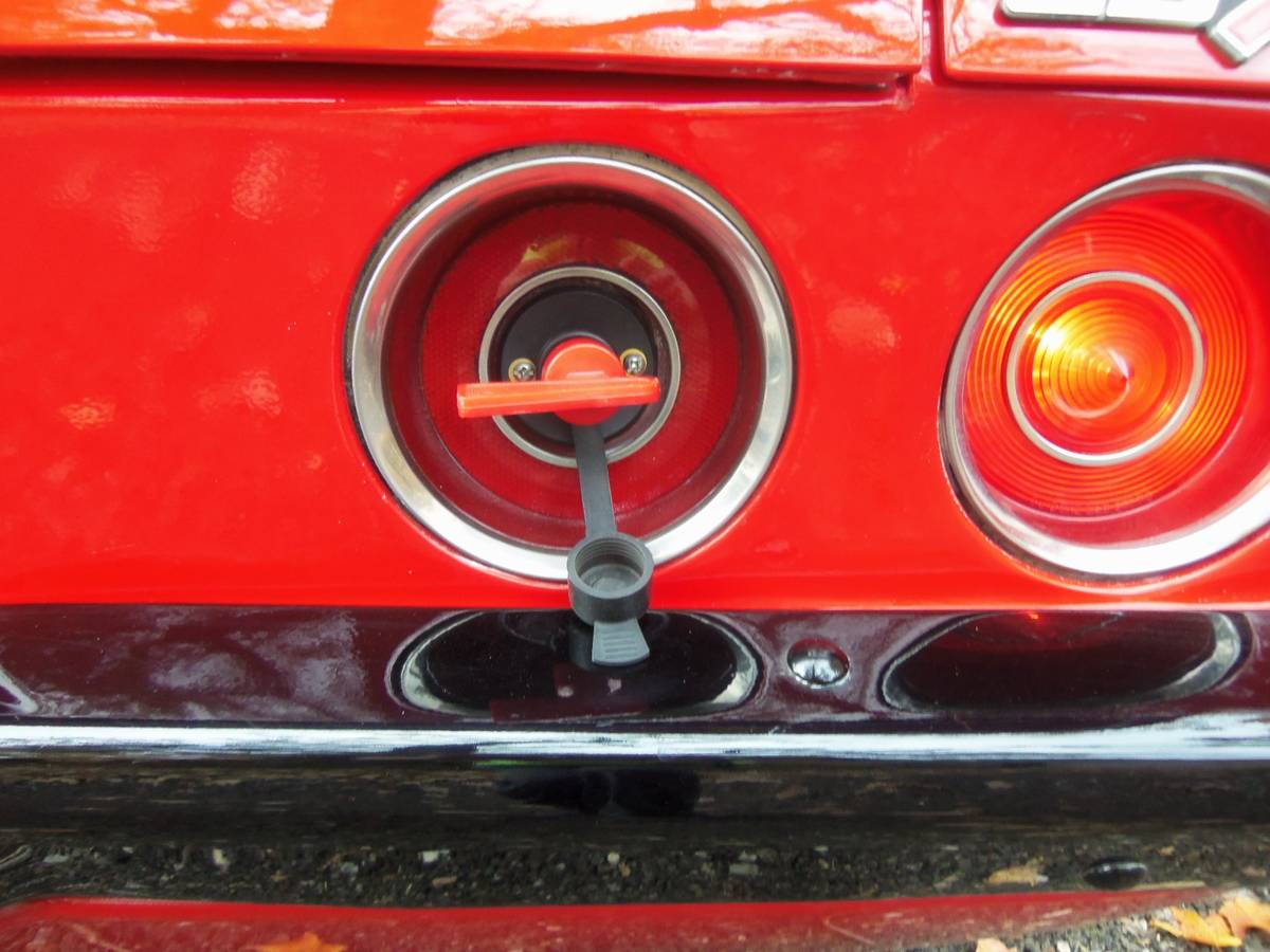 Camaro-1973-red-4