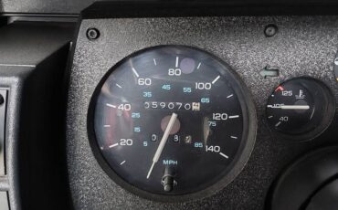 Camaro-1987-black-3