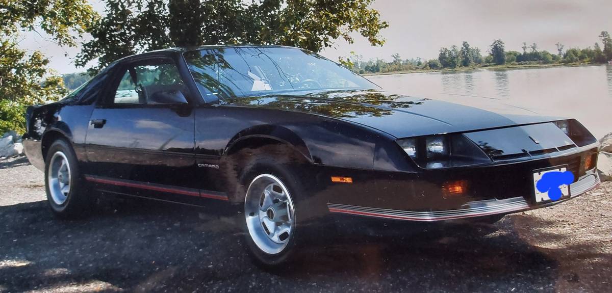 Camaro-1987-black-7