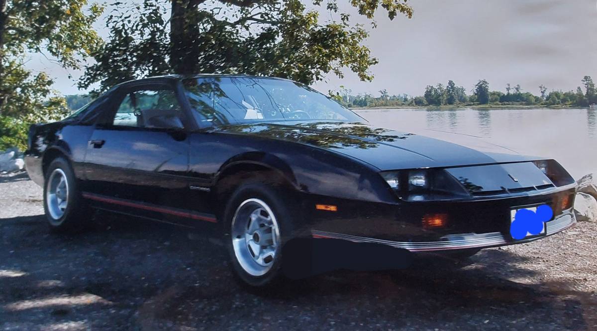 Camaro-1987-black-9
