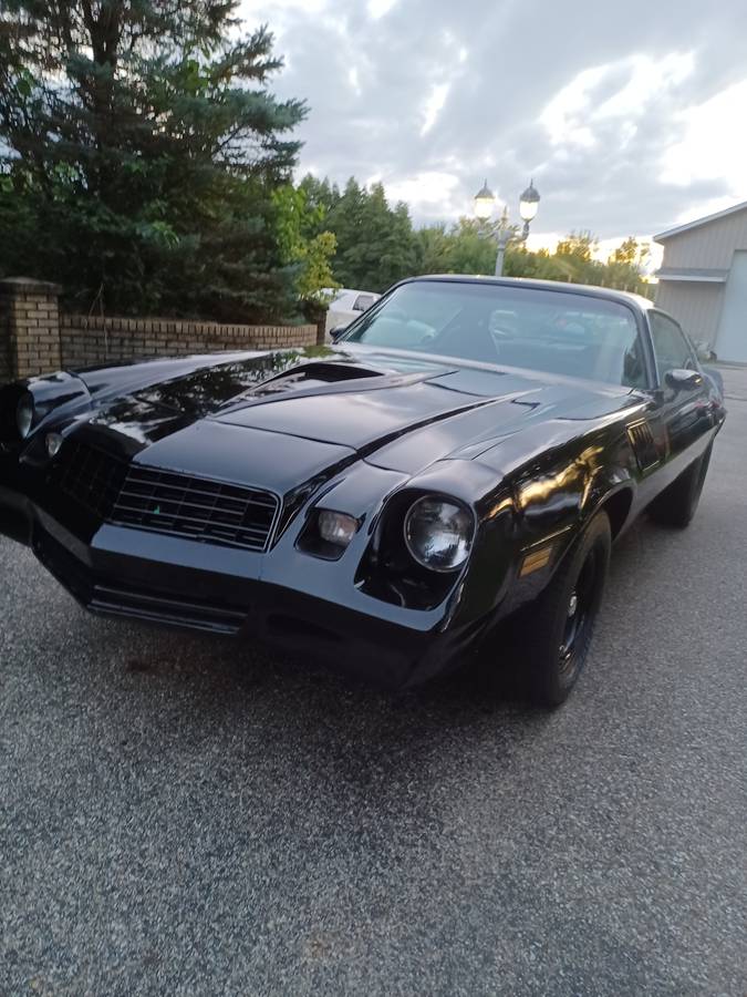 Camaro-z28-1978-black-11