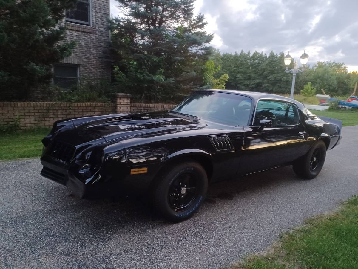 Camaro-z28-1978-black-12