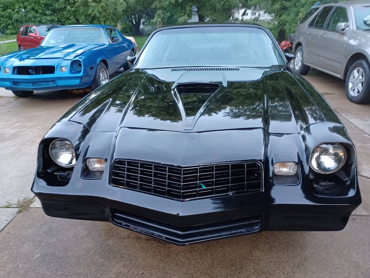 Camaro-z28-1978-black-14