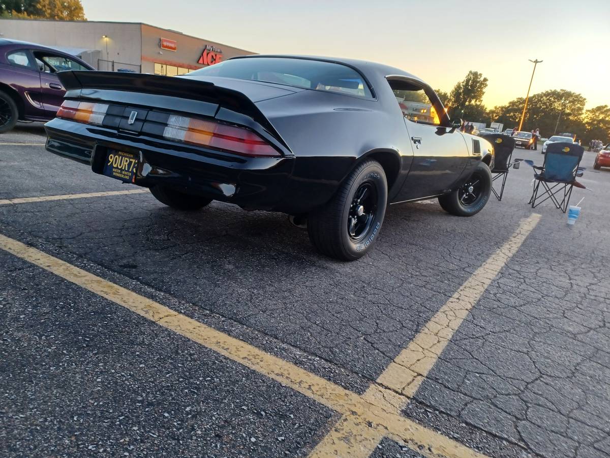 Camaro-z28-1978-black-3