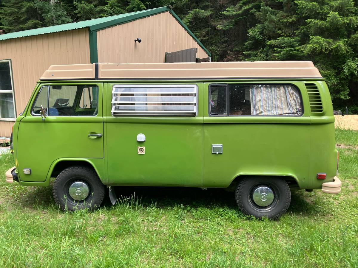 Campmoblie-westfailia-bus-1977-green-1