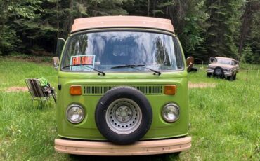 Campmoblie-westfailia-bus-1977-green