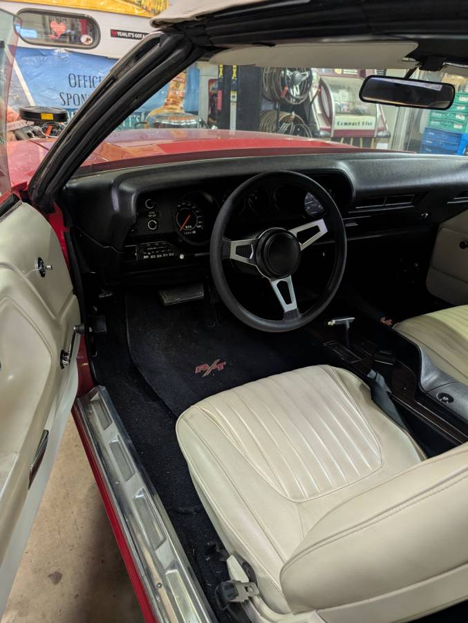 Challenger-convertible-1971-red-5