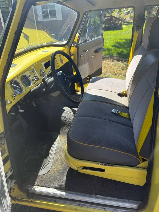 Checker-maratahon-1981-yellow-6