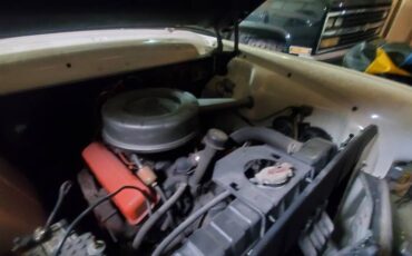 Checker-marathon-wagon-1966-white-5