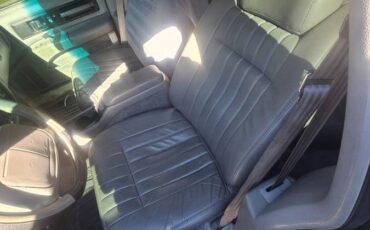 Cherolet-impala-ss-1995-black-10